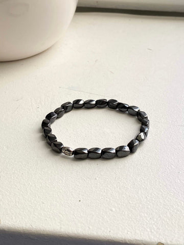 Inspire me - Twisted Hematite Bracelet